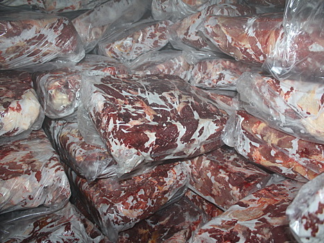 В Саратове предприниматель хранил мясо для продажи в гараже
