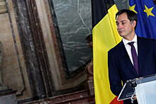 Премьер Бельгии ушел на карантин после встречи с коллегой из Франции
