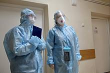 Долю вакцинированных пациентов назвал главврач ковид-больницы в Новосибирске