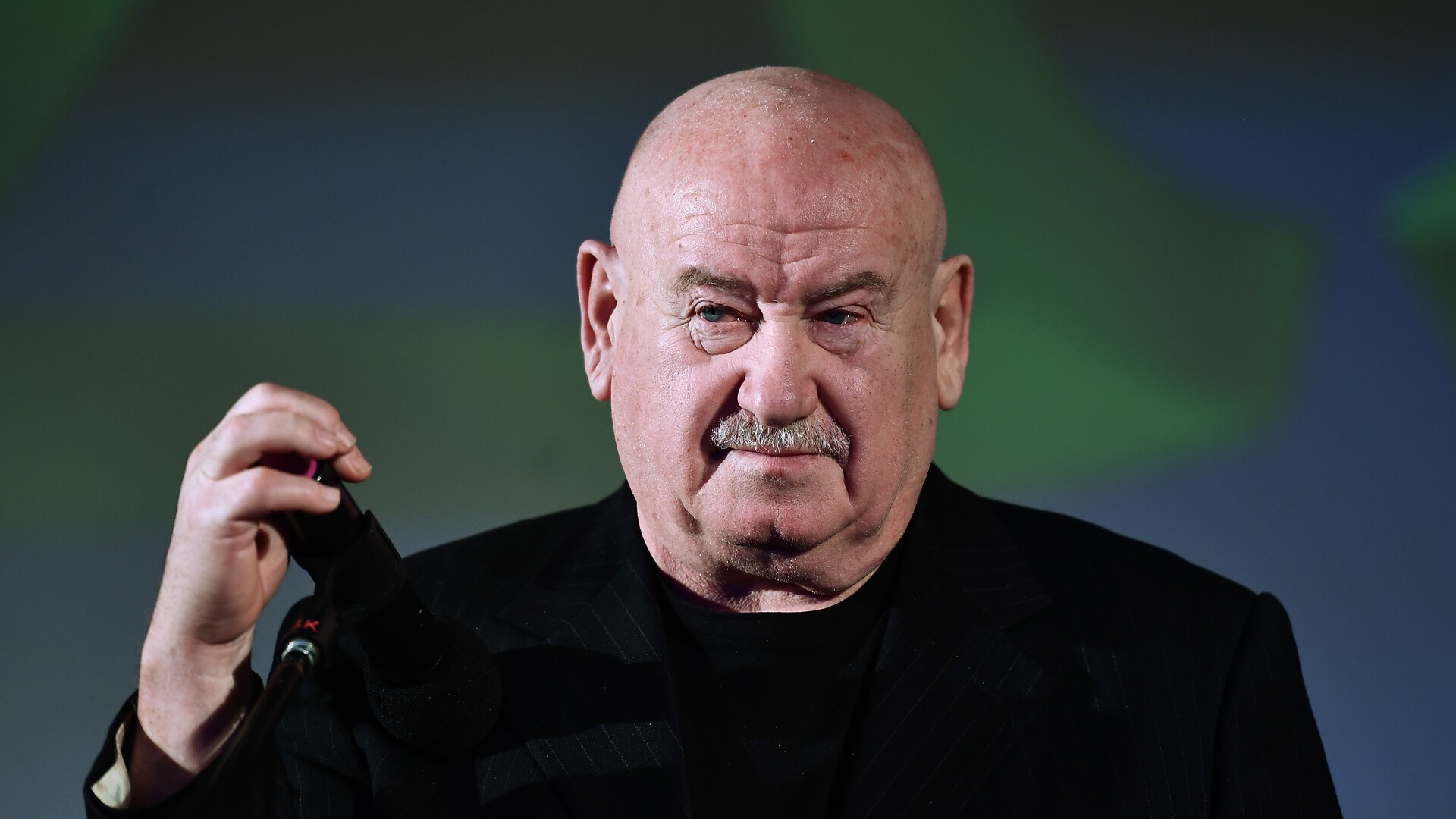 Известные люди, родившиеся 7 апреля: Михаил Круг и Марк Рудинштейн