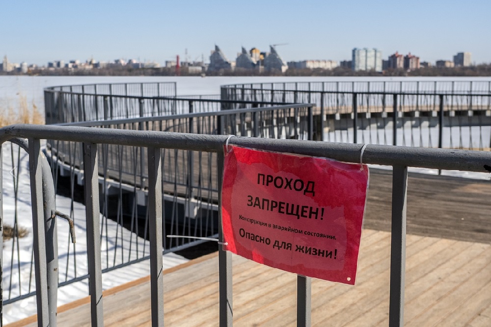 В новой прогулочной зоне возле воронежского «Морского» ввели режим ЧП.