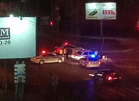 Очередная погоня ДПС в Новосибирске завершилась столкновением