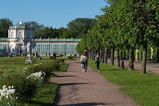 В музее-усадьбе «Кусково» рассказали про День работника стекольной промышленности