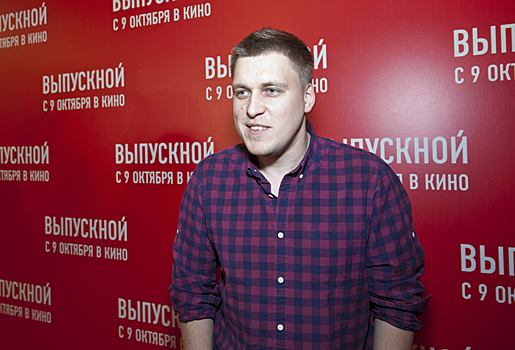 «За эти бабки могли съездить на концерт Адель»: комик Незлобин рассказал, сколько потратил на Burning Man
