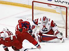 Окулов обошёл Радулова и вышел на первое место в списке лучших бомбардиров ЦСКА в КХЛ