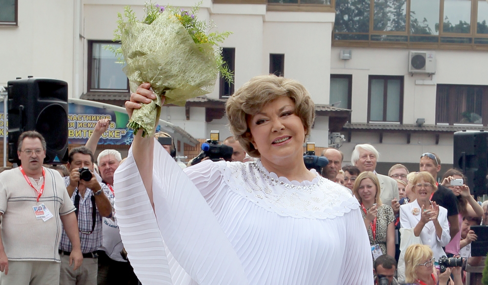 эдит пьеха жива