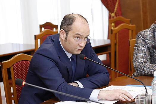 Новосибирские депутаты обсудили запрет комиссии Почты России при оплате ЖКХ