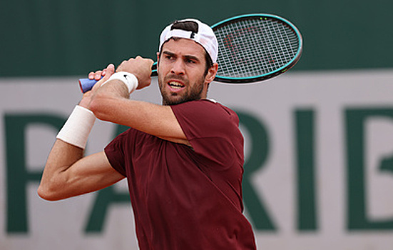 Хачанов не смог выйти в четвертый круг Roland Garros