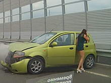 Симпатичная девушка устроила зрелищное ДТП на Ярославском шоссе