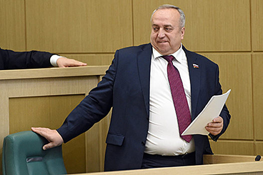 Сенатор в эфире выгнал украинского политолога за неуважение к гибели Ту-154