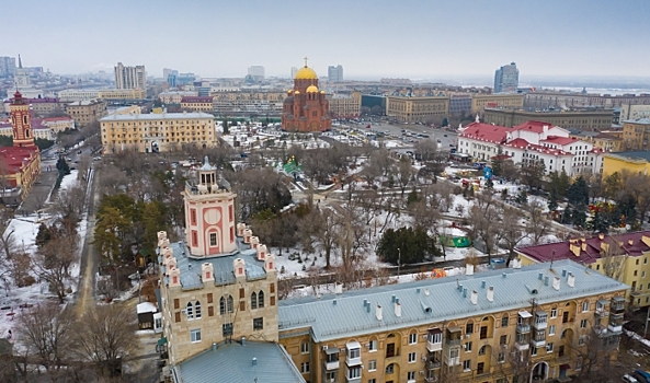 Из-за угрозы взрыва в центре Волгограда эвакуировали жильцов многоэтажки