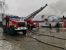 В Сургуте при пожаре в магазине пострадали четыре человека