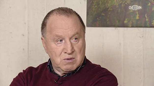 75-летний Владимир Стеклов впервые вывел в свет дочь от молодой жены