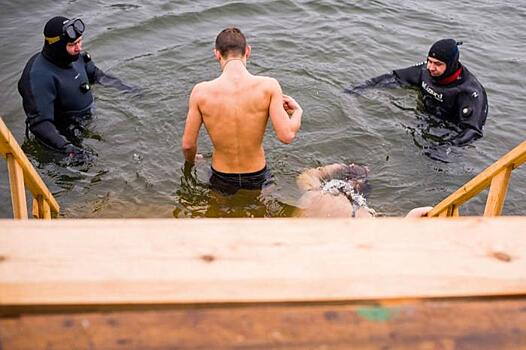 На пляжах Анапы обеспечат меры безопасности во время крещенских купаний
