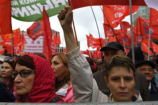 МВД назвало число пришедших на митинг КПРФ в Москве