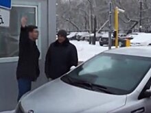 Водителю с инвалидностью отказали в бесплатной парковке у столичного парка
