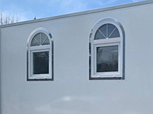 На Алтае появился первый за Уралом передвижной храм-автомобиль