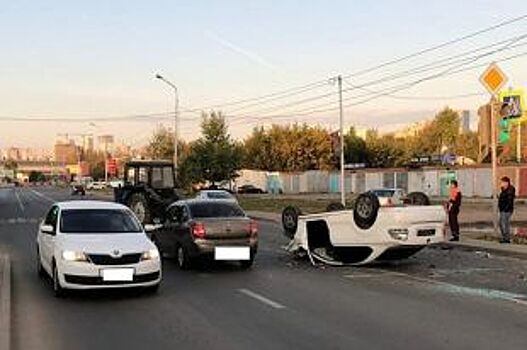 Из-за пьяного 18-летнего водителя иномарки в Уфе госпитализирована девушка