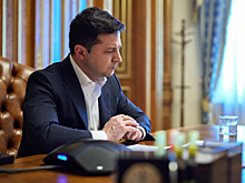 Зеленский заявил, что Украина стала богатой страной