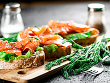 Если к вам нечаянно нагрянули гости: пять рецептов быстрых закусок