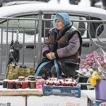 Украинские пенсионеры. Между нищенством и самоубийством