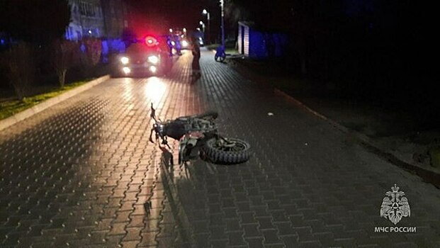 В Гурьевске мотоциклист врезался в ограждение и попал в больницу