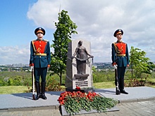 На Мамаевом кургане открыли памятник воинам-ленинградцам