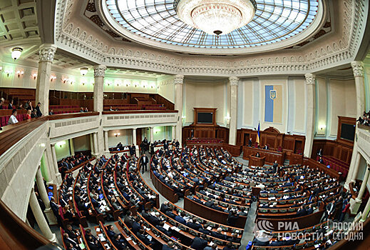 Внефракционные депутаты Рады сформировали группу "За будущее"