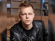 Глава Ханты-Мансийска Максим Ряшин поздравил первого стобаллльника ЕГЭ-2025