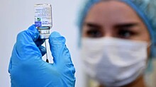 Вирусолог назвал необязательной вакцинацию от коронавируса