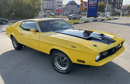 Редкий Ford Mustang продается в Новосибирске за 4 миллиона рублей