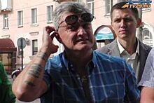 Явление народу: экс-проректор САФУ Таскаев вышел в свет с татуировкой