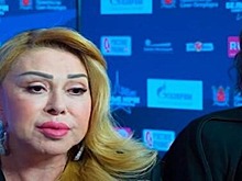 Певица Татьяна Плаксина опубликовала забавные видеокадры из гримёрной комнаты