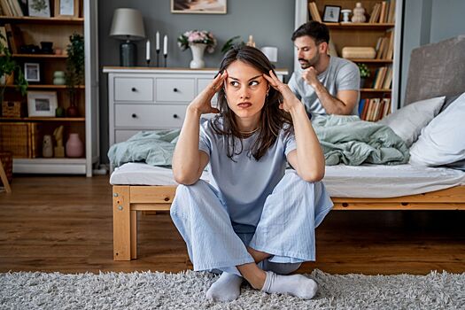 Психолог рассказал, почему партнер может молчать после ссоры