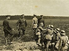 "Турецкая делегация просит прислать образцы предметов вооружения..."