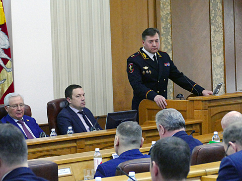 Скоков: Особую озабоченность вызывает недоверие населения к деятельности полиции