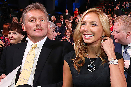 Песков и Навка вернулись в Москву