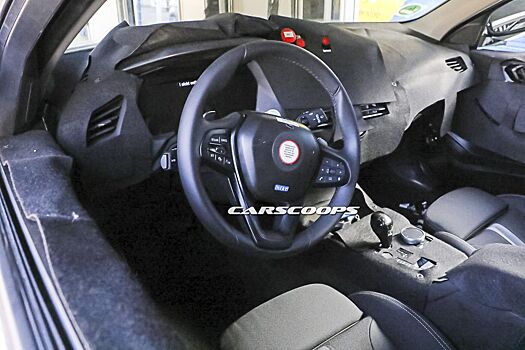 Шпионы заглянули в салон новой "копейки" BMW