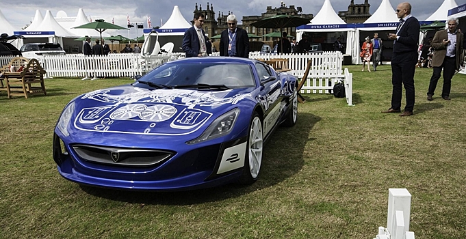 Vilner освежил салоны Tramontana XTR и Rimac Concept One
