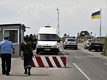 Украина закрыла пропускные пункты в Крым