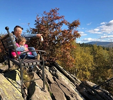 Канал семьи-&ldquo;ревизорро&rdquo; из Челябинска, которая критикует уральские базы отдыха, набирает популярность в сети