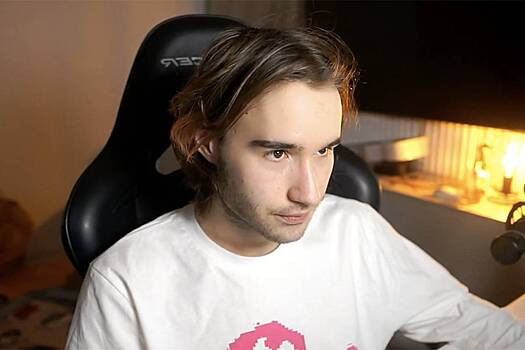 Популярного российского стримера увезли в больницу на скорой