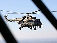 ЧП под Петербургом: экипаж Ми-8 увел падающий вертолет от деревни