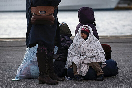 В ЕС вдвое сократилось число прошений об убежище