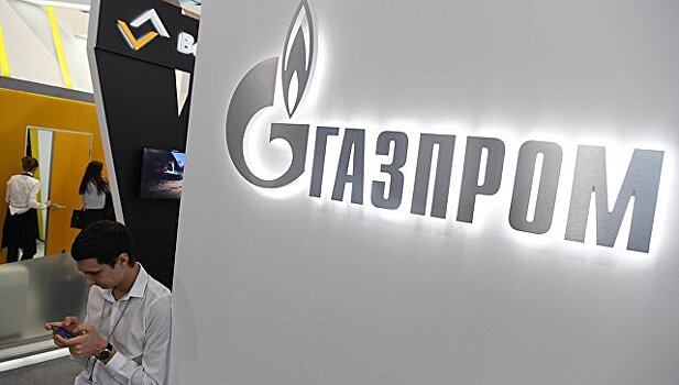 "Газпром" и Shell в ходе ПМЭФ обсудили расширение "Сахалина-2"