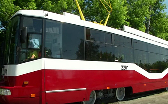 Трамвай с кондиционером запустили до пл. Маркса