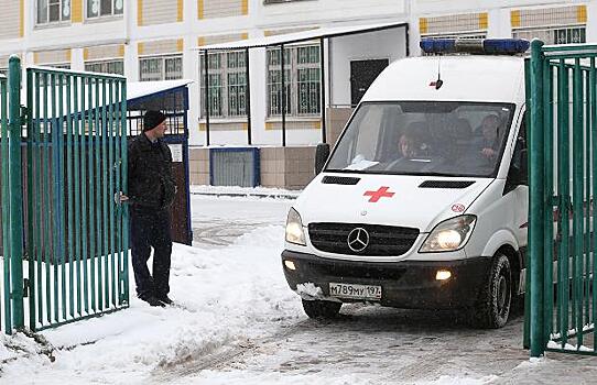 Три школьницы попали в больницу после драки в московской школе