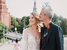 Ургант и Вишнева посмеялись над свадебным танцем Собчак и Богомолова