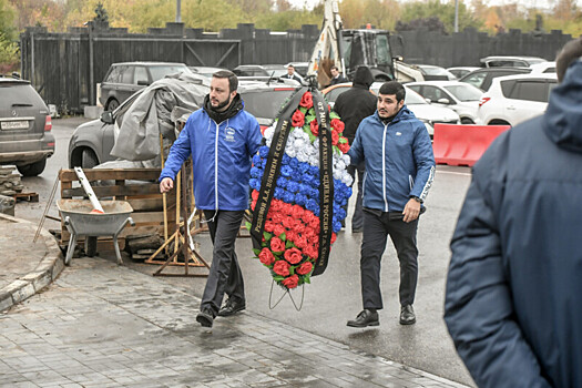 Олимпийскую чемпионку Анфису Резцову похоронили на Троекуровском кладбище