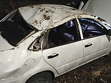 На Ямале легковушка улетела в кювет и перевернулась